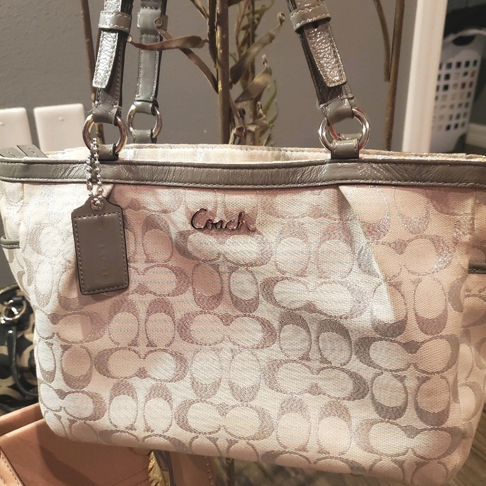 Coach purse